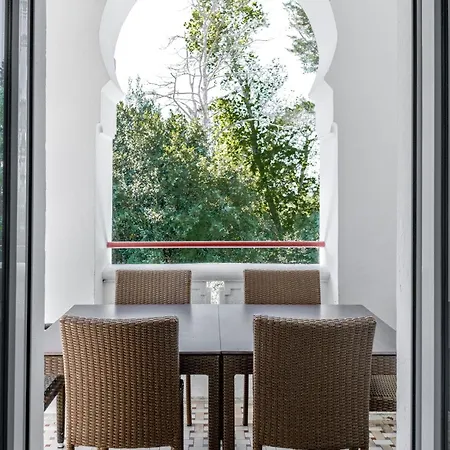 Residence Chateau D'Acotz - Appartements Avec Piscine A 300M Des Plages & Ocean Saint-Jean-de-Luz Exterior photo