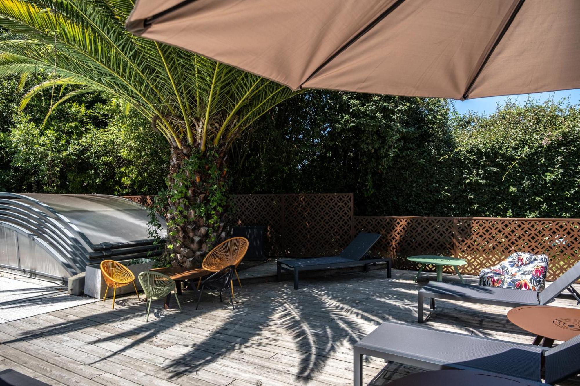 Aparthotel Chateau D'acotz - Avec Piscine A 300m Des Plages & Ocean