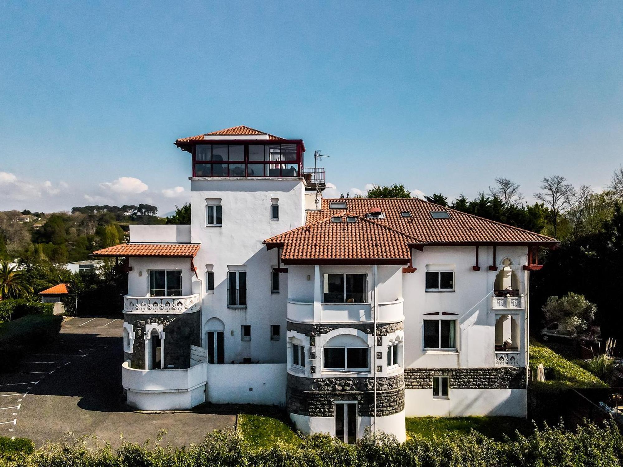 Aparthotel Chateau D'acotz - Avec Piscine A 300m Des Plages & Ocean